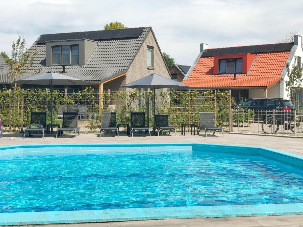 Chalet 579 Op Recreatiepark De Wielen Sint Maarten Exteriör bild