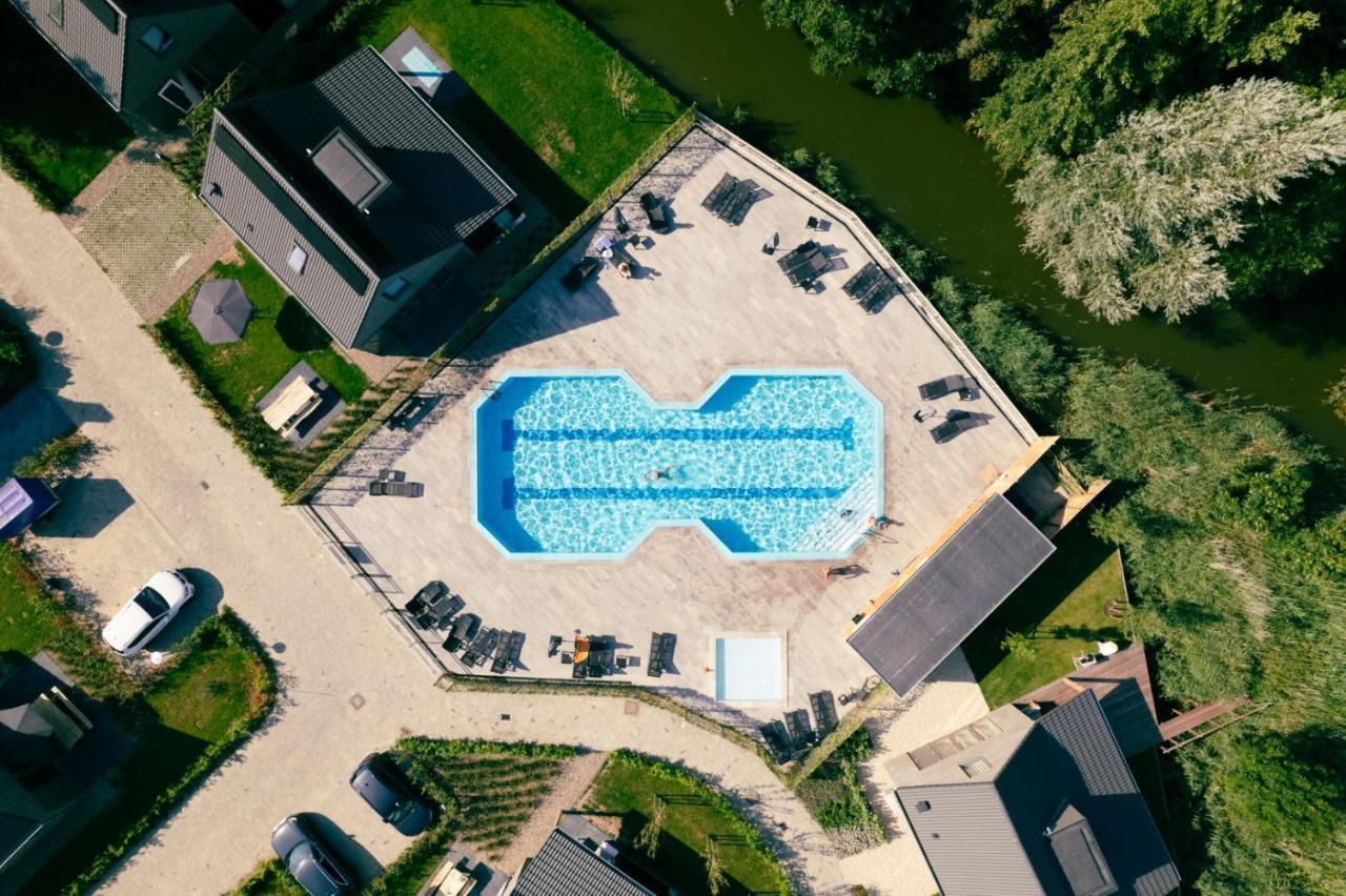 Chalet 579 Op Recreatiepark De Wielen Sint Maarten Exteriör bild