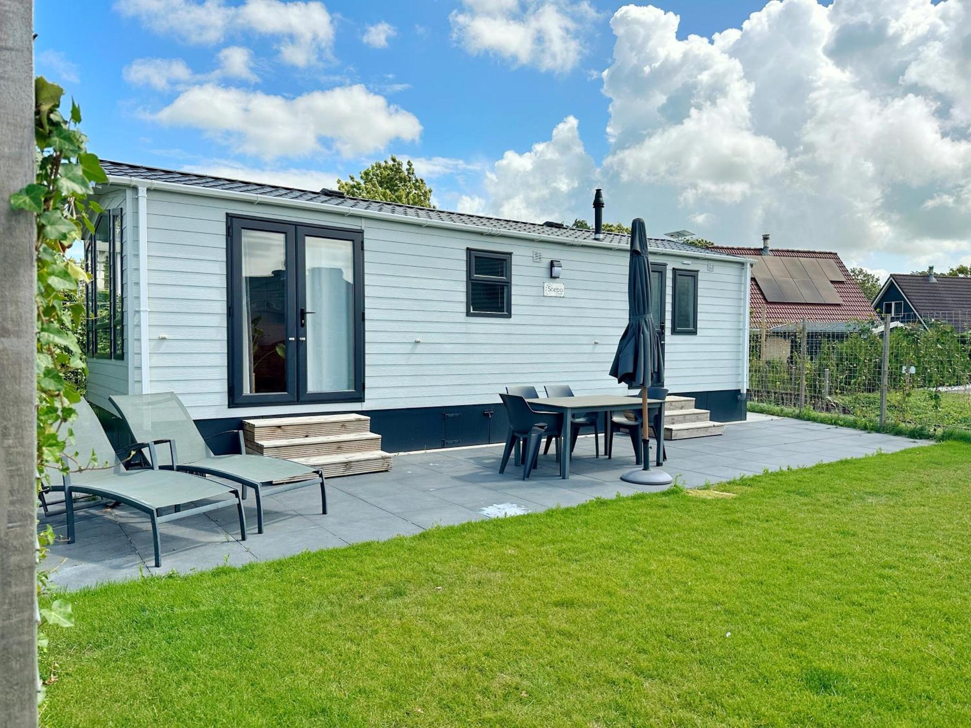 Chalet 579 Op Recreatiepark De Wielen Sint Maarten Exteriör bild